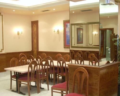 Hotel Estadio Билбао Екстериор снимка